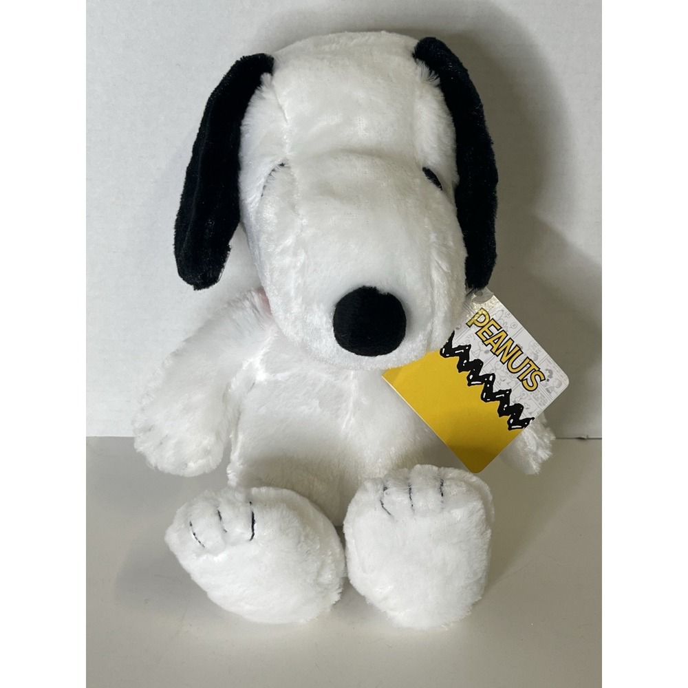 NWT Kohl's Cares Peanuts 11 in SNOOPY 2022 Plush Toy stuffed animal